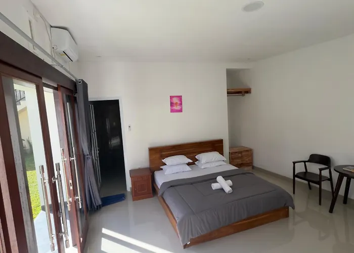 Qiana House Manggis